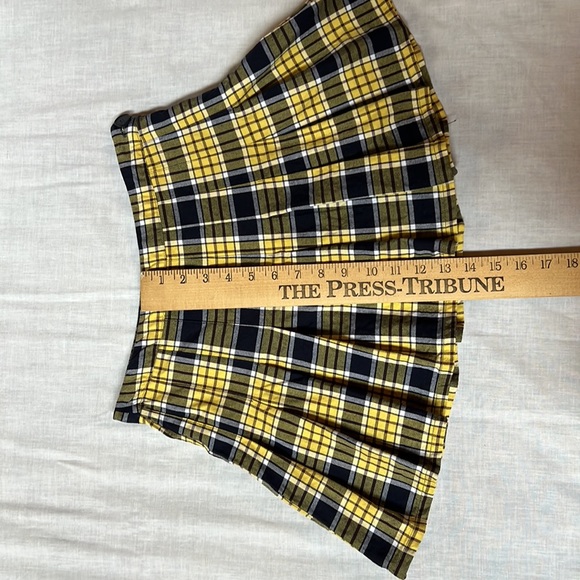 Forever 21 Skirt - Picture 6 of 6